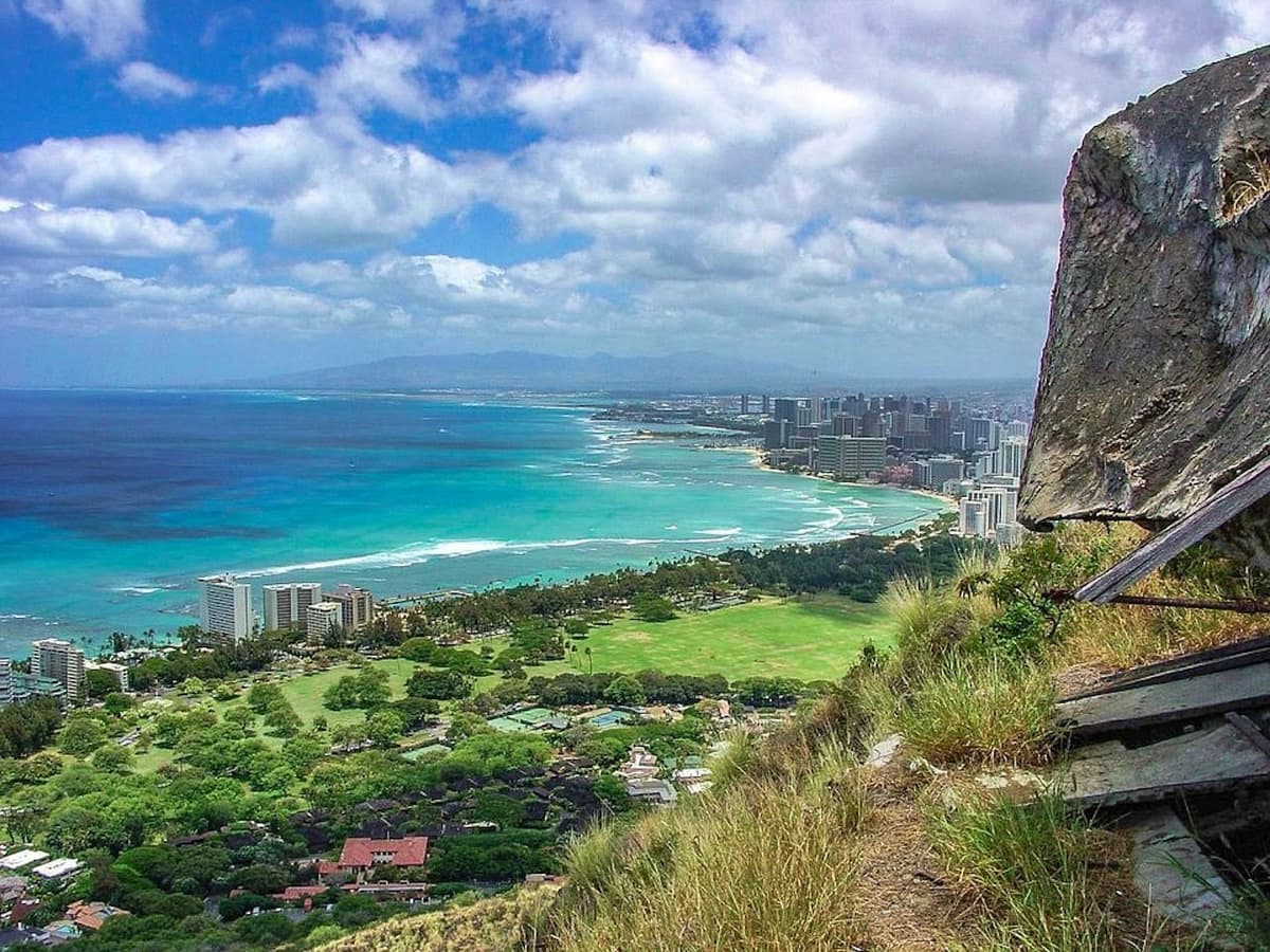 Diamond Head State Monument Self-guided Hike