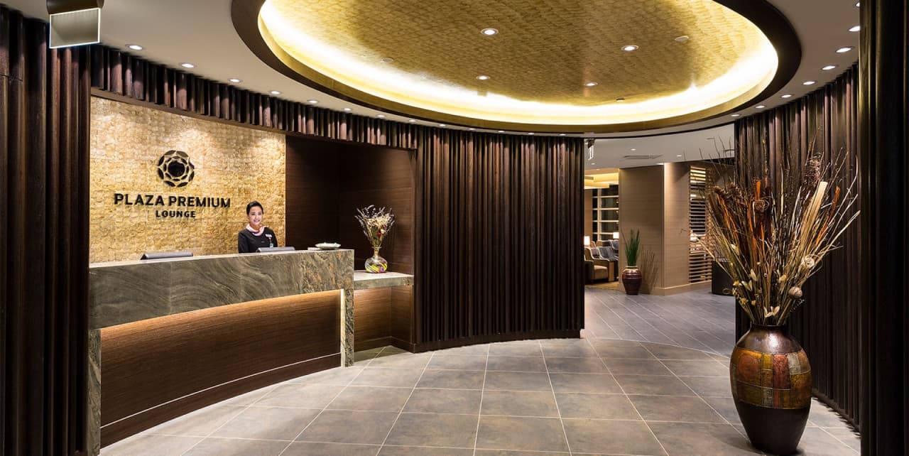 Plaza Premium Lounge - Vancouver International Airport