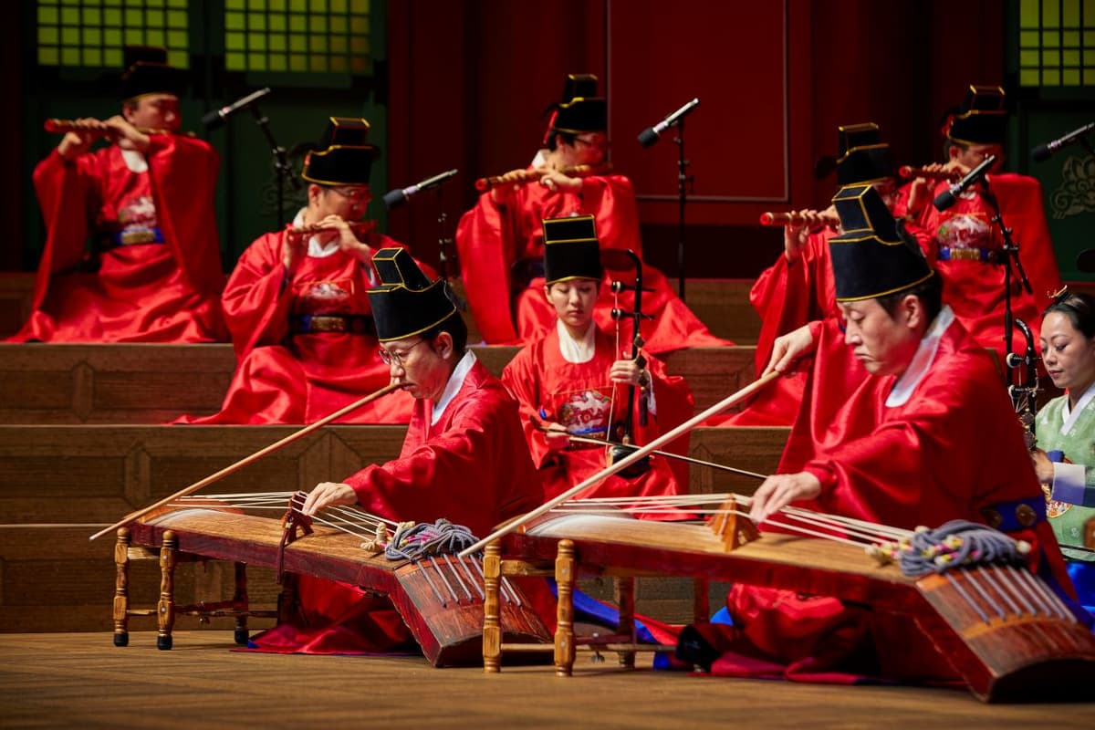 Saturday Gugak Concert (Korean Traditional Music and Dance Performance)