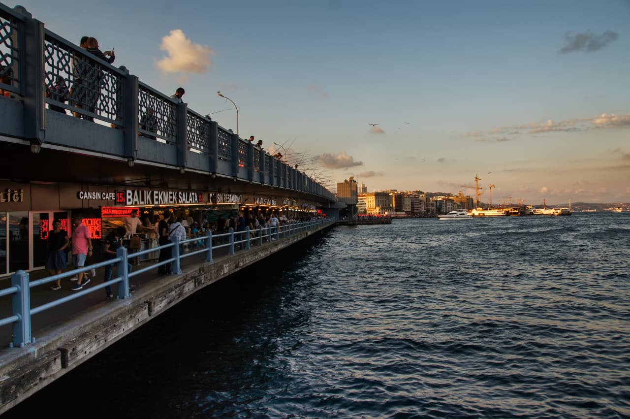 Galata Walking Tour with Galata Tower Admission