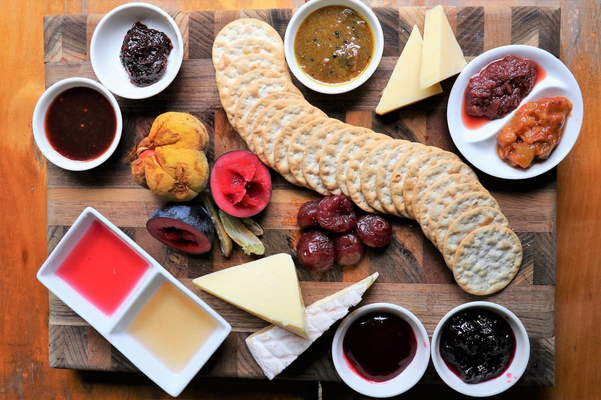 Australian Outback Food and Wine Tasting Tour from Cairns and Northern Beaches