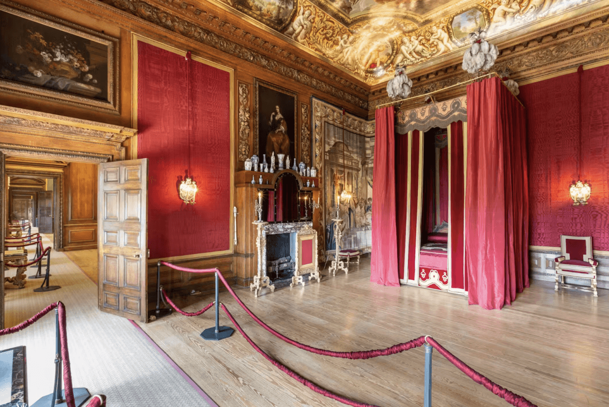 Hampton Court Palace Ticket