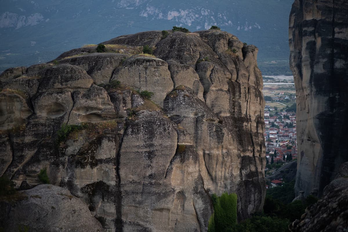 Meteora Monasteries Full-Day Tour from Athens