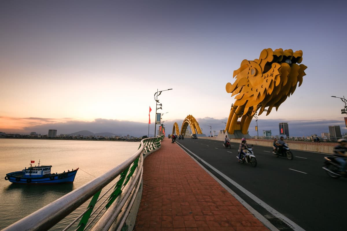 Da Nang City and Hoi An Ancient Town Tour