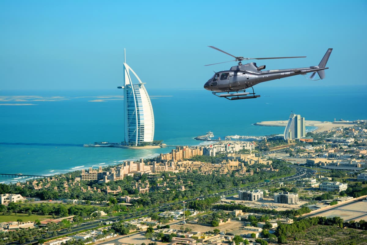 Dubai Helicopter Tour by HeliDubai