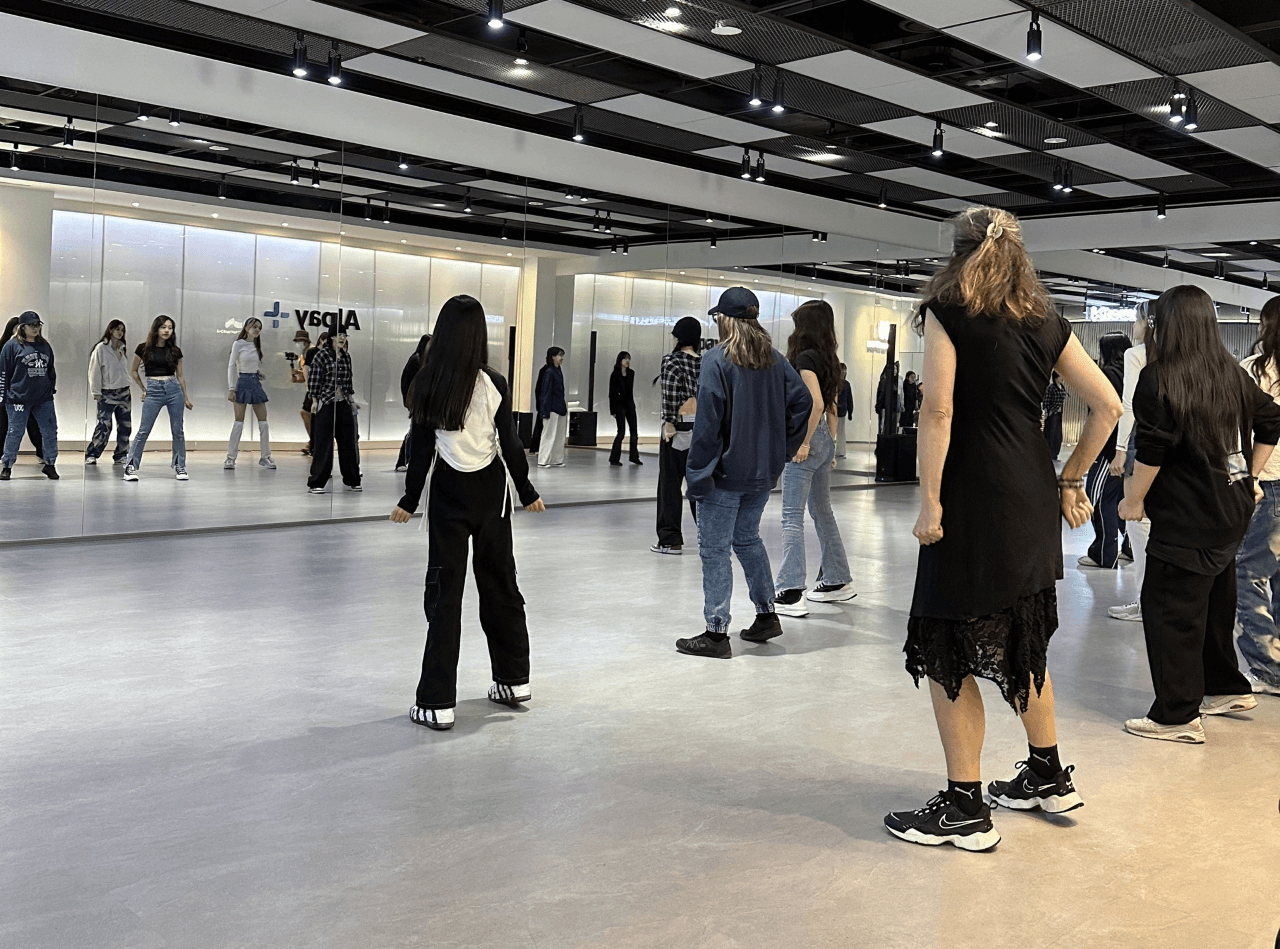 Ktown4u K-pop Dance Class with Video Shoot