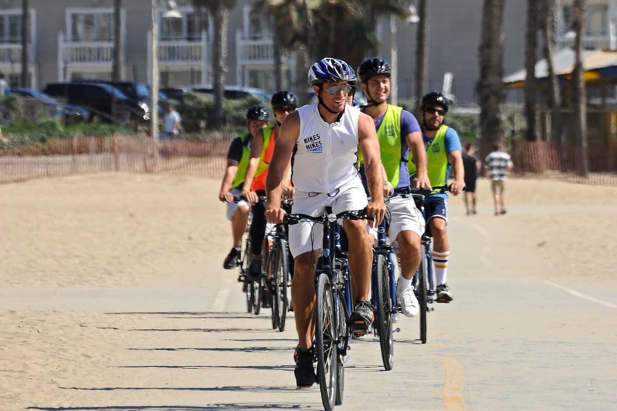 Los Angeles Cycling Tour with West Hollywood and Beverly Hills