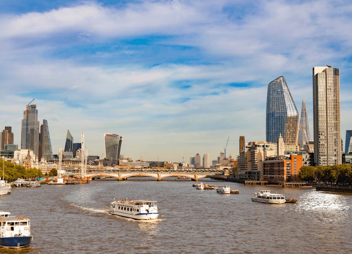 Thames River Sightseeing Cruise