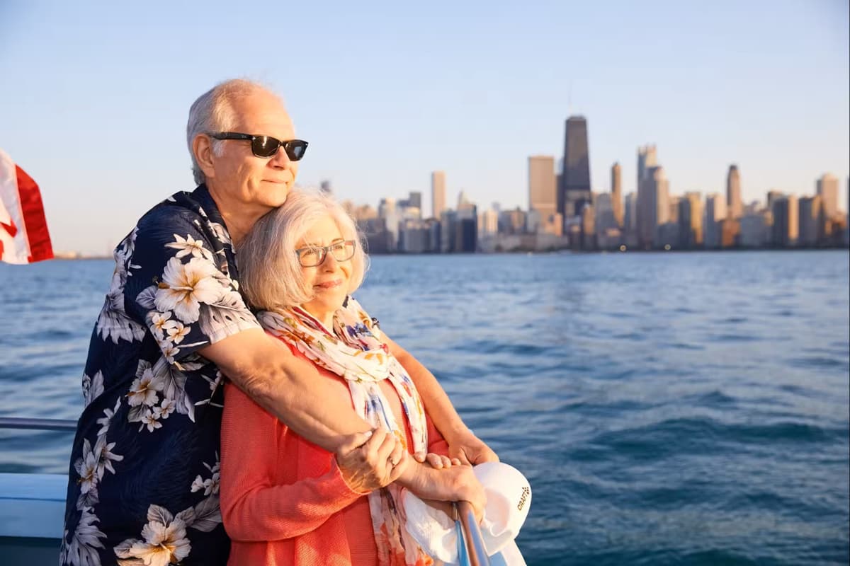 Lake Michigan and Chicago River Cruise Ticket