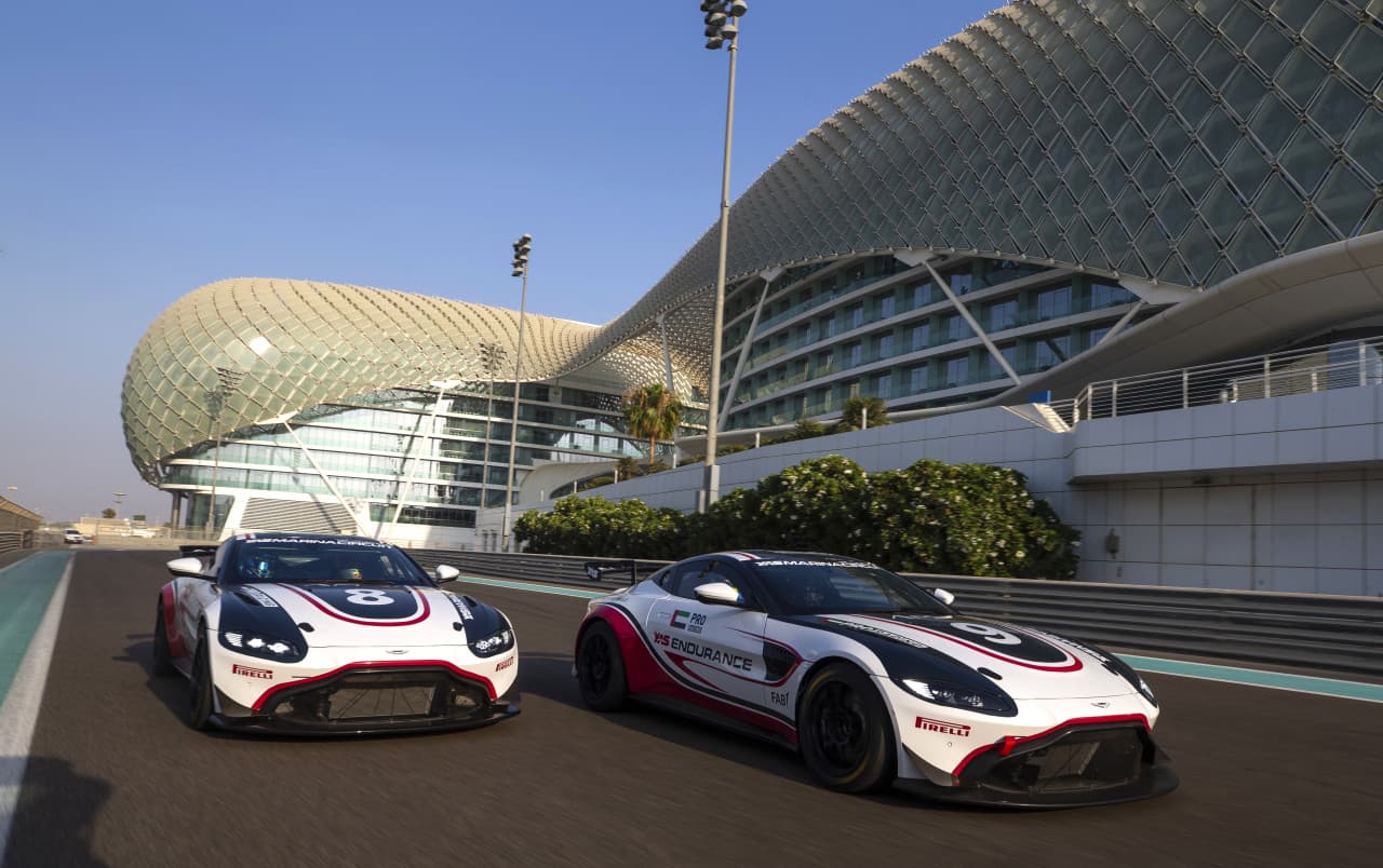 Yas Marina Circuit Aston Martin GT4 Driving Experience