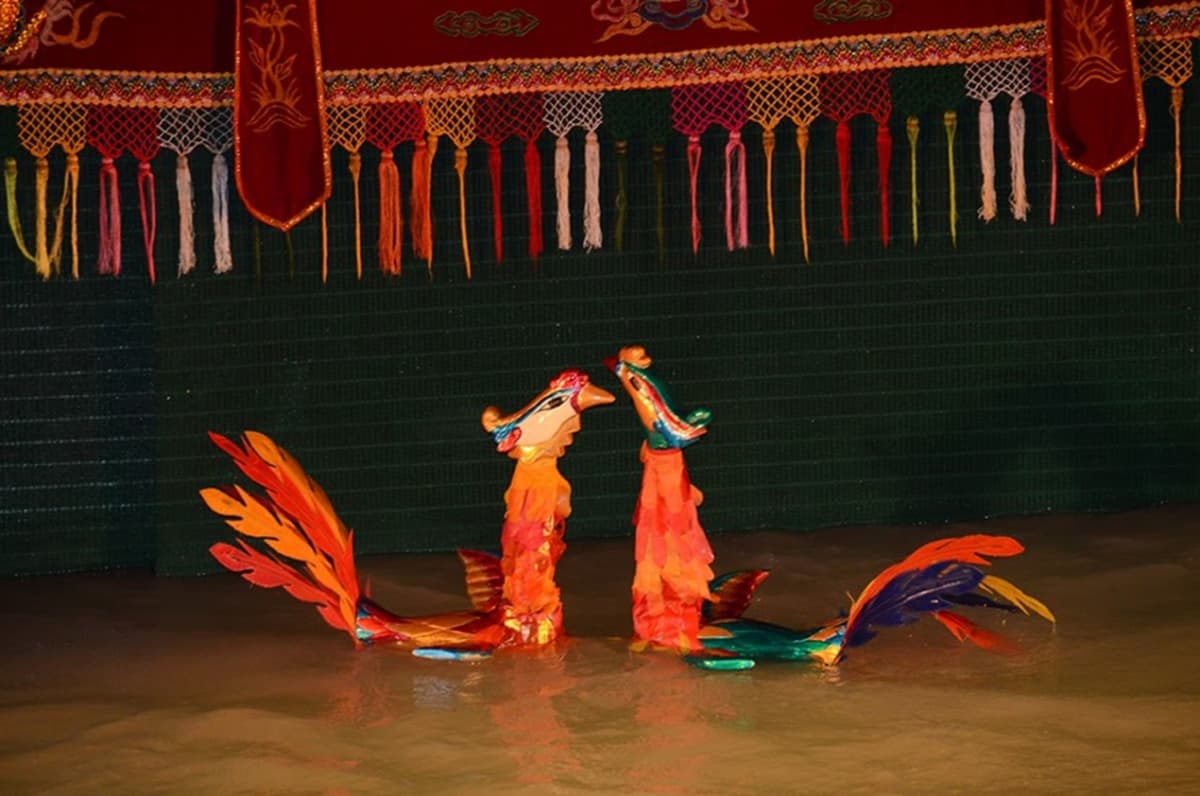 Golden Dragon Water Puppet Show