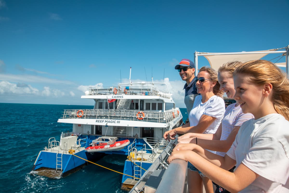 Reef Magic Pontoon Tour from Cairns