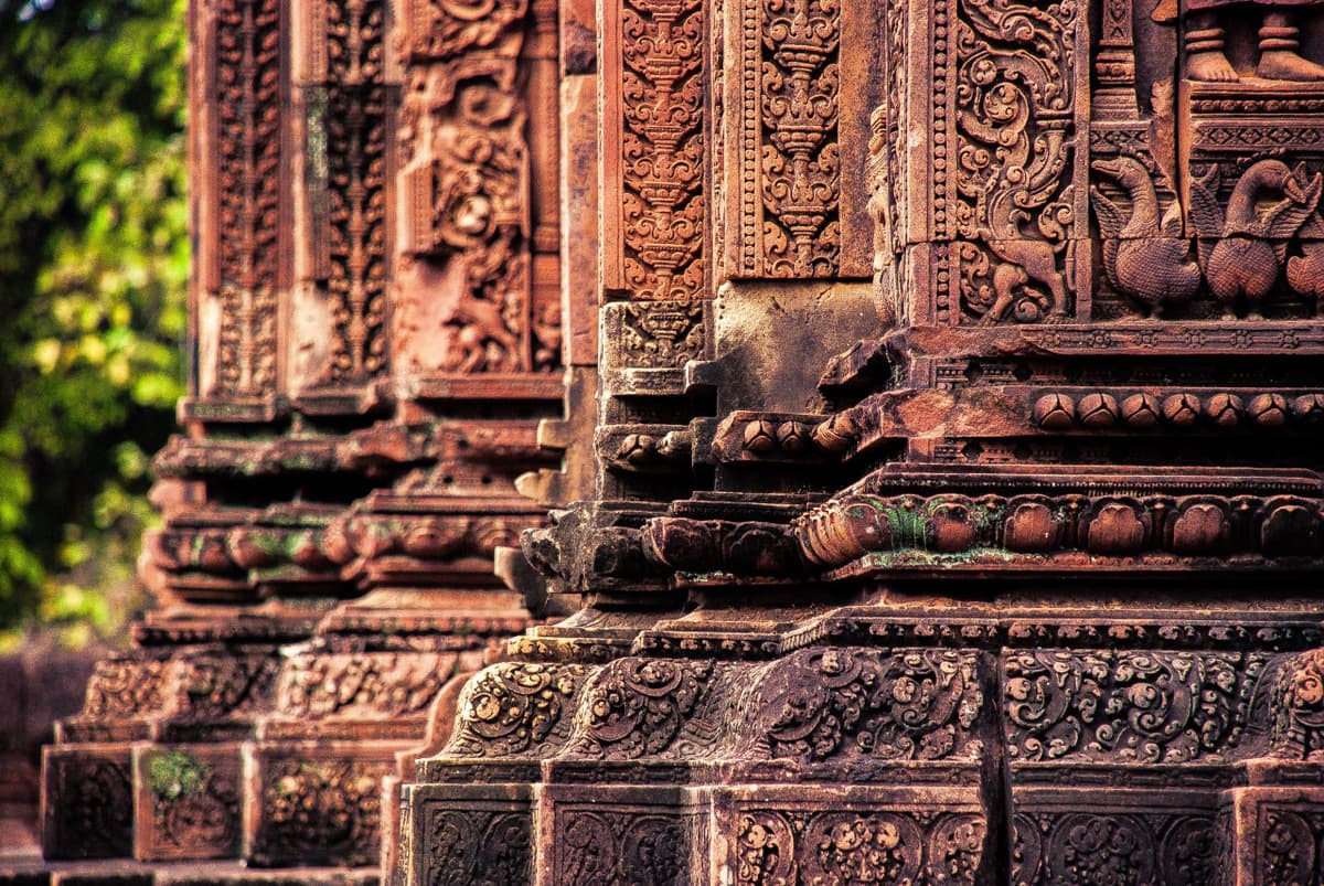Banteay Srei Tour