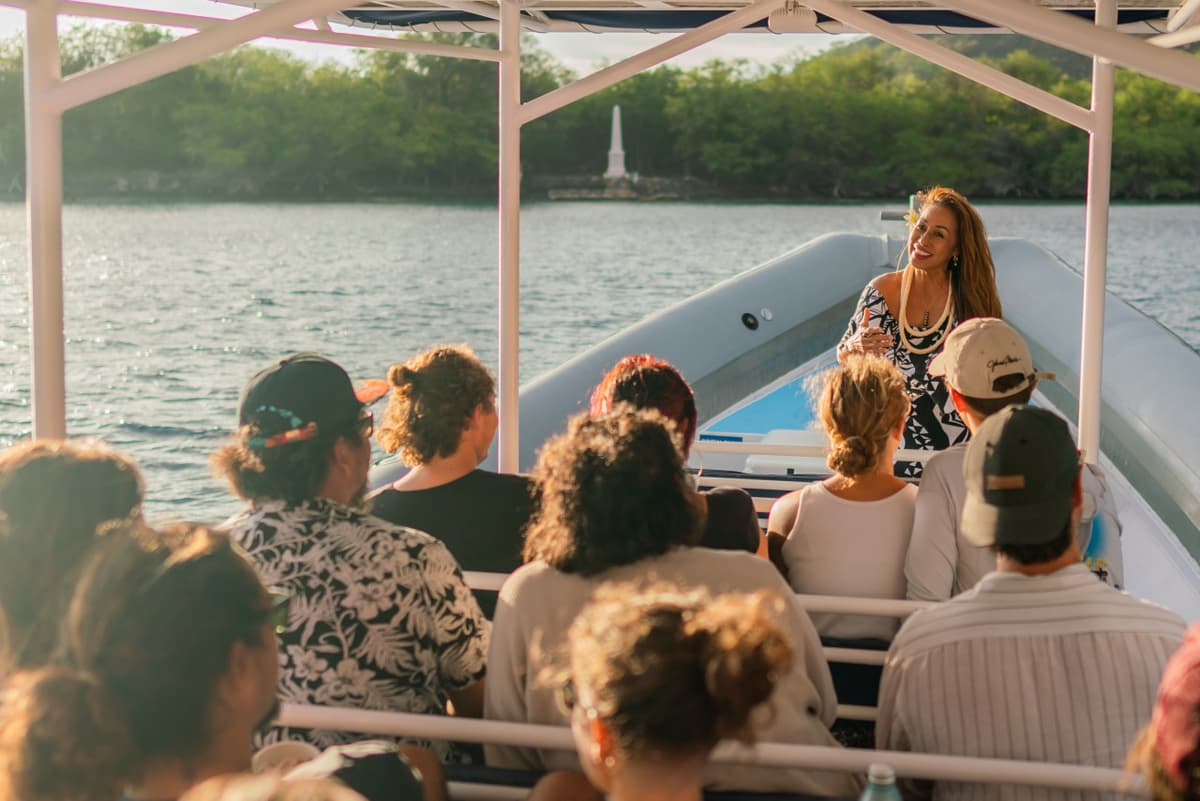 Kona Super-Raft Tours by Body Glove Cruises
