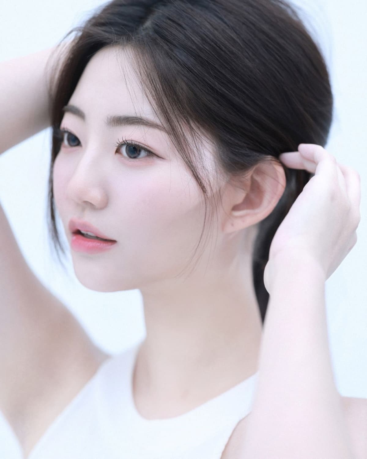 Korean Celebrity Salon Experience: Beauty Make-up and Hair Styling