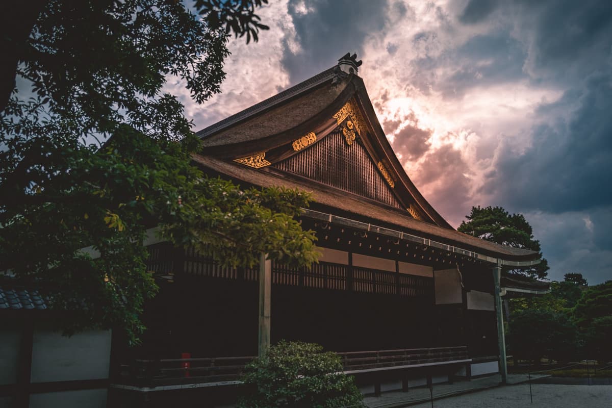 Kyoto Full-Day Tour: Nijo Castle, Kinkaku-ji, Fushimi Inari Taisha, Kiyomizu-dera Temple