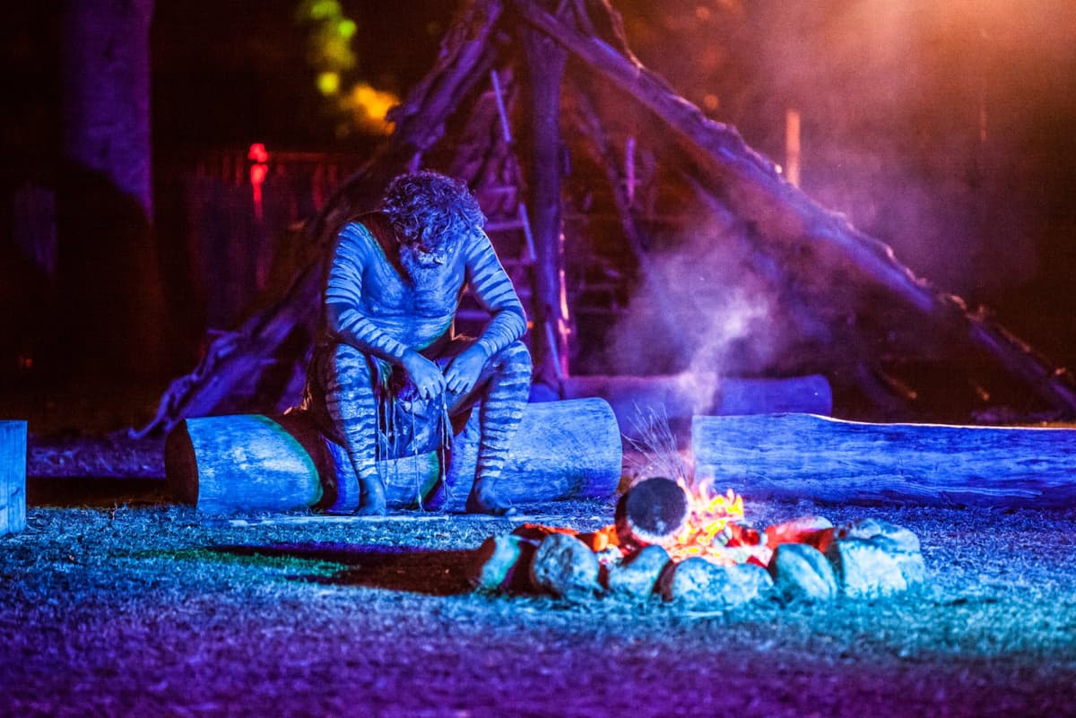 Spirits of the Red Sand - Aboriginal Live Theatre Show with Dinner