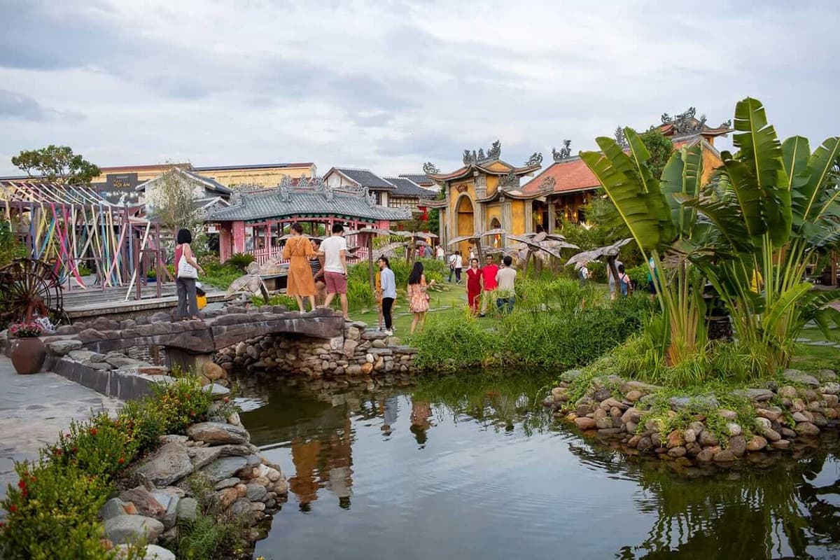Hoi An Impression Theme Park and Hoi An Memories Show