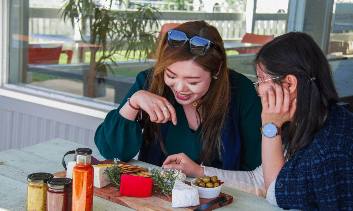 Yarra Valley Full-Day Grazing Tour from Melbourne
