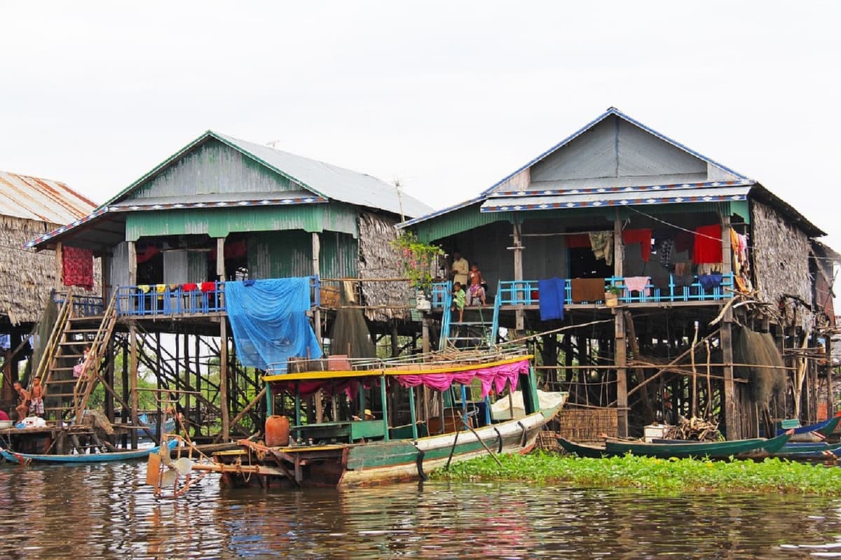 Tonle Sap Lake and Kompong Phluk Floating Village Tour