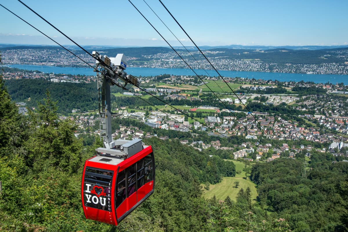 Zurich Sunset Tour and Dinner with Swiss Cheese Fondue