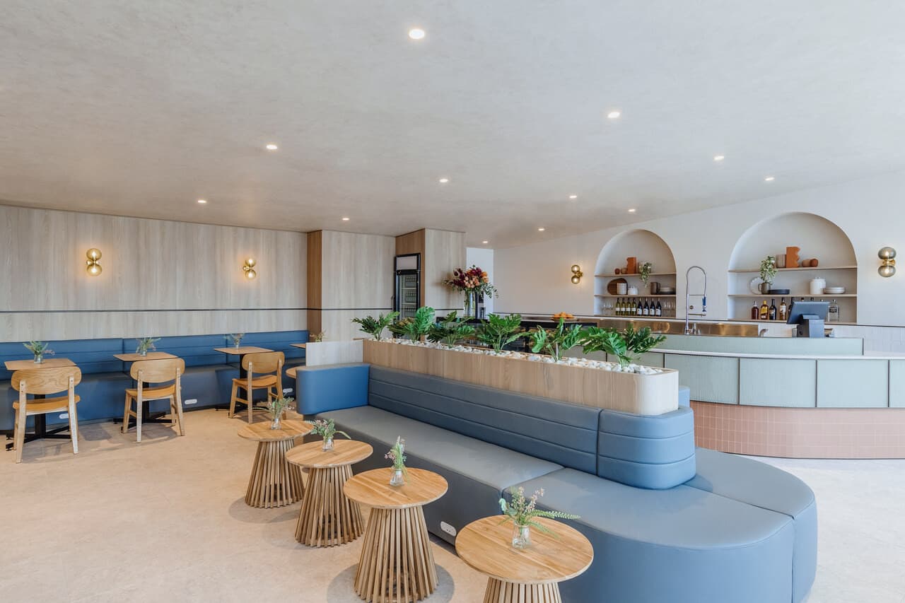 Plaza Premium Lounge - Sydney International Airport Terminal 1