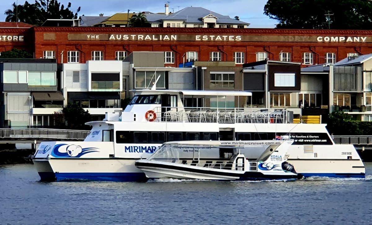 Lone Pine Koala Sanctuary Entry Ticket with Cruise