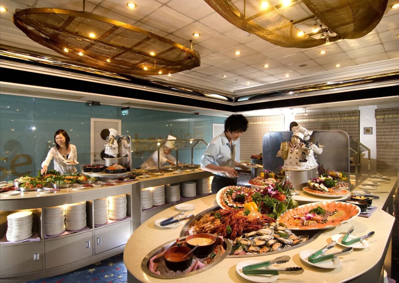 Harbour Cruise Bauhinia