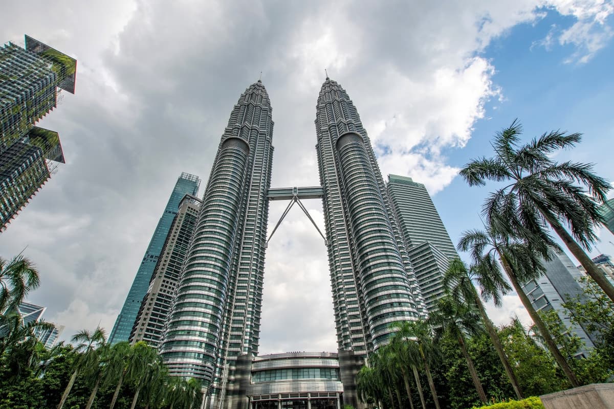 Batu Caves and Kuala Lumpur City Tour with 21 Attractions
