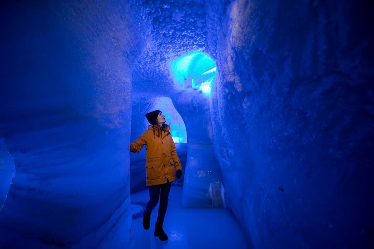 Jungfraujoch: Roundtrip Train from Grindelwald