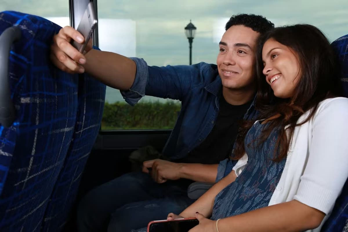 Manhattan: Bus Transfer from/to Newark Airport
