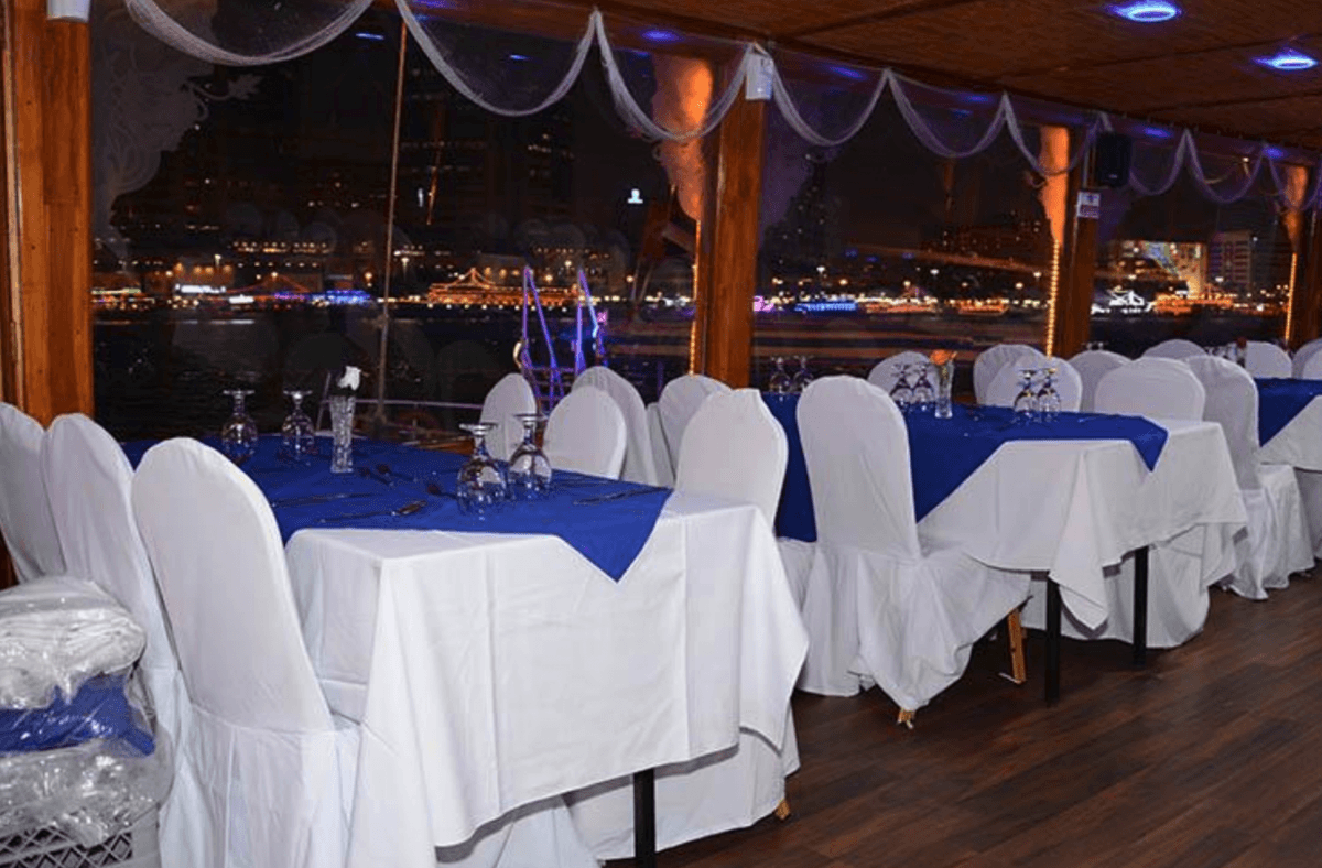 Dubai Dhow Cruise with Dinner & Live Entertainment