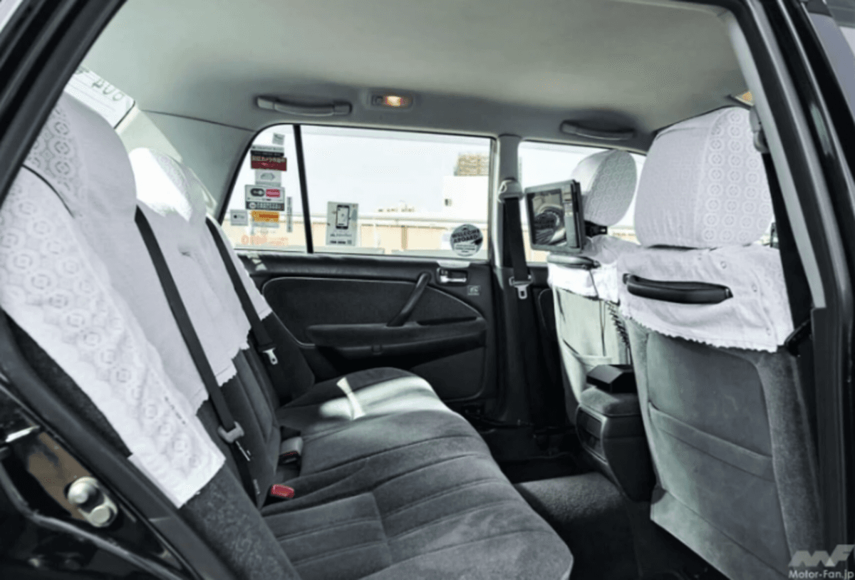 Private Airport Transfers between Narita International Airport and Tokyo Special Wards