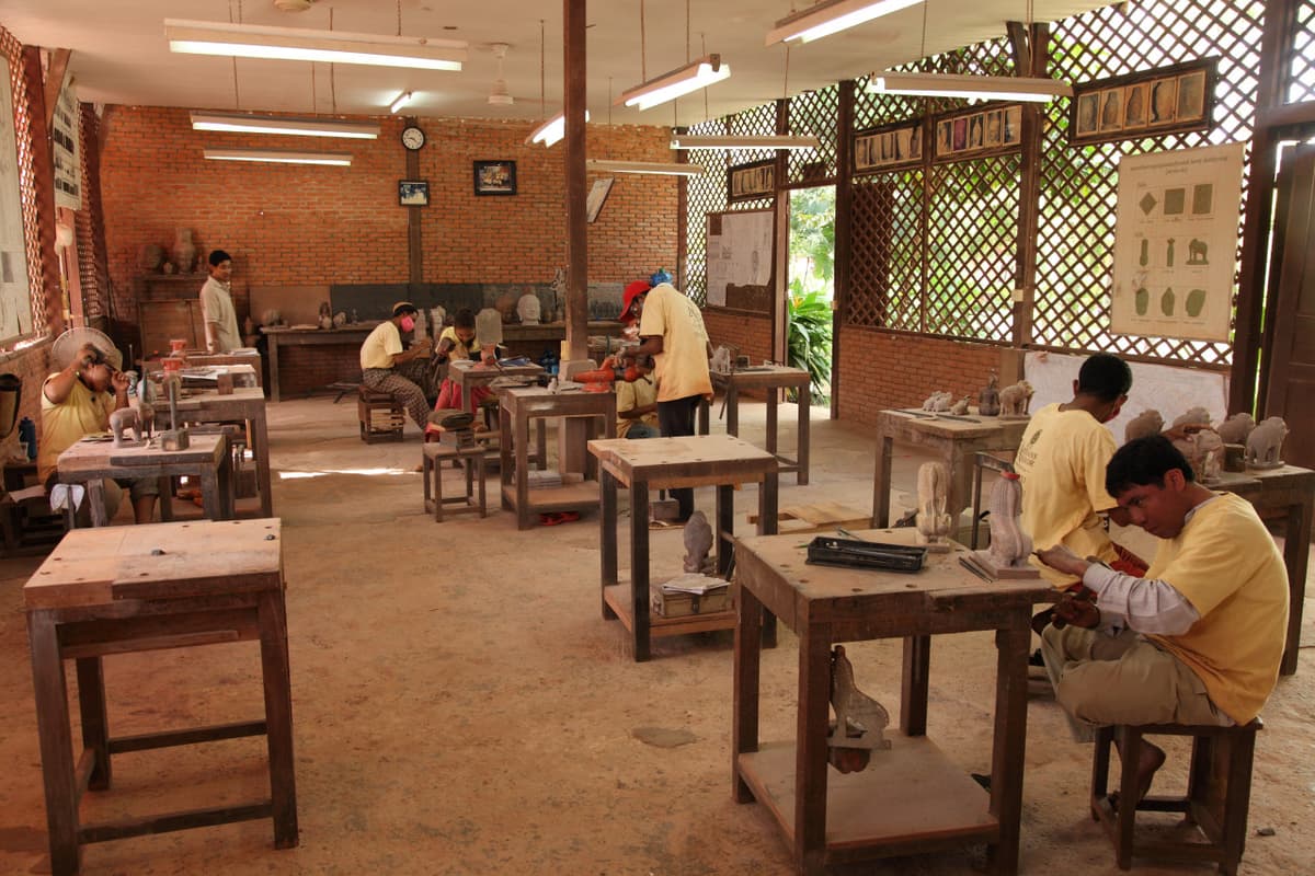 Artisans d'Angkor and Angkor National Museum Tour