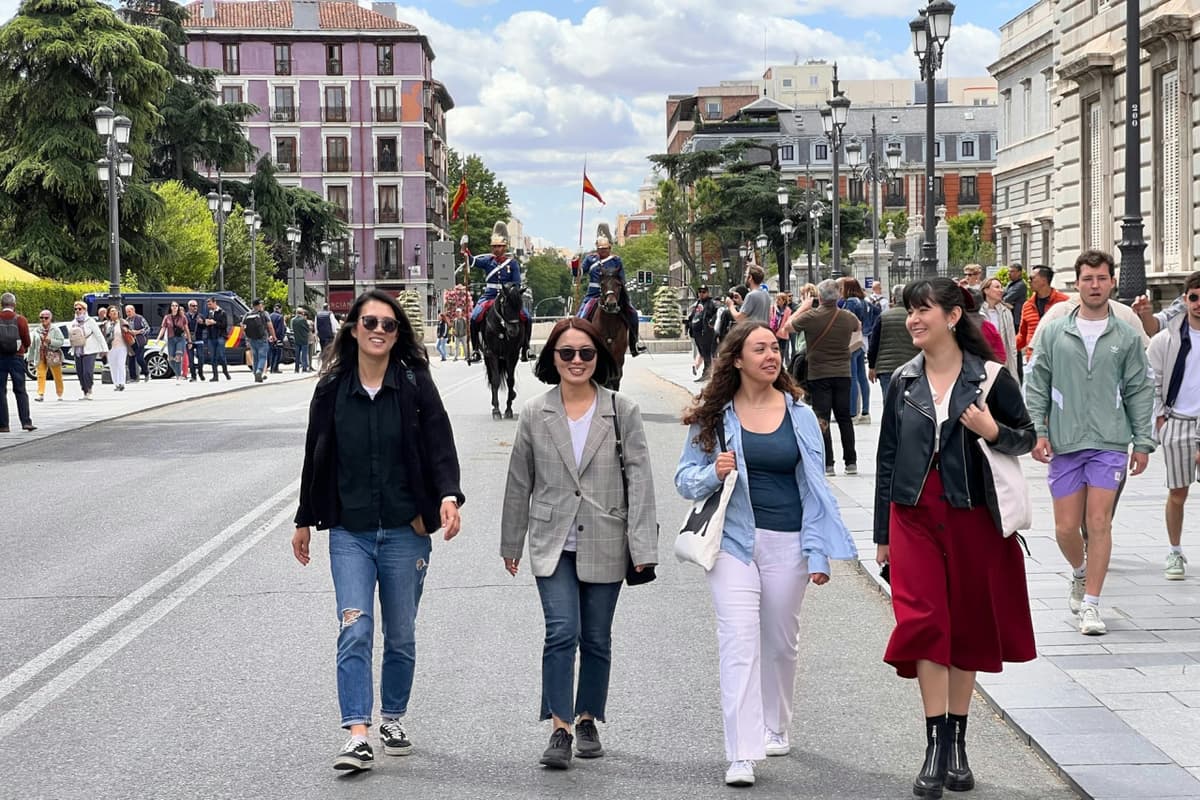 Madrid: 1.5-Hour Evening Walking Tour