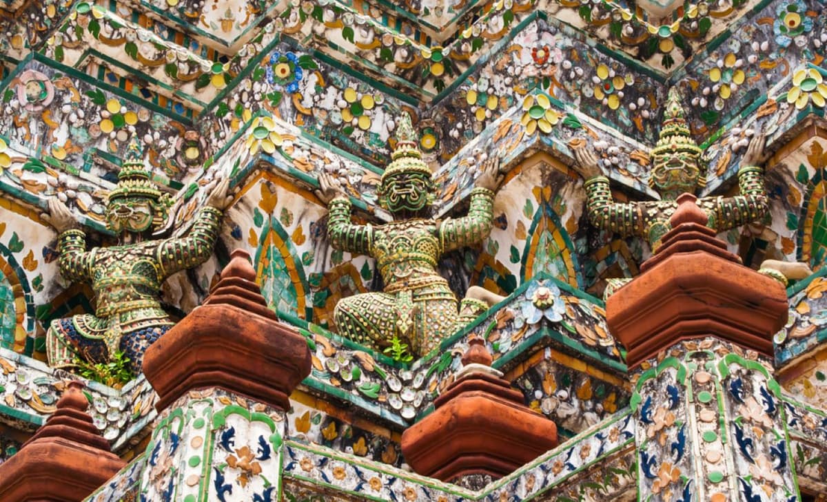 Wat Pho and Wat Arun Walking Tour