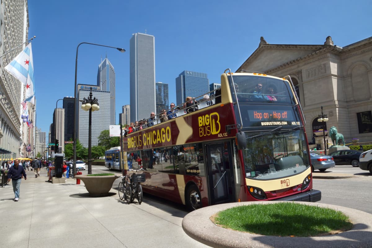 Big Bus Chicago Hop-on Hop-off Bus Tour