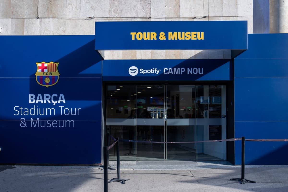 FC Barcelona Museum Guided Tour