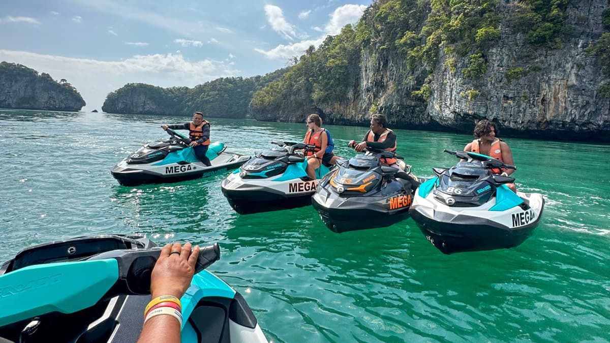 Langkawi Dayang Bunting Island Tour by Jet Ski with Mega Water Sports