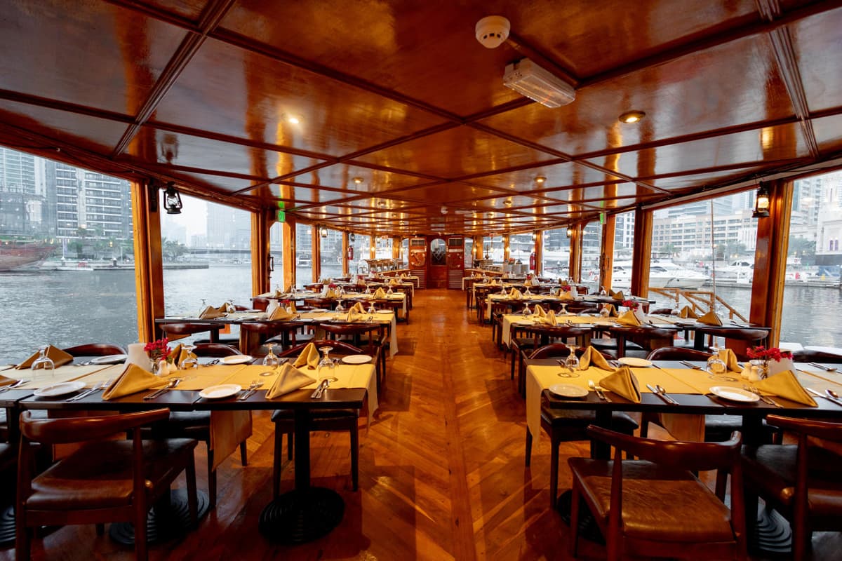 Alexandra Dhow Dinner Cruise in Dubai Marina