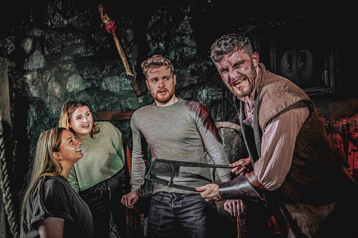 COMBO: Madame Tussauds London + The London Dungeon Ticket