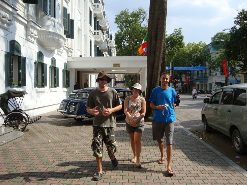 Hanoi Street Food Walking Tour and Water Puppet Show