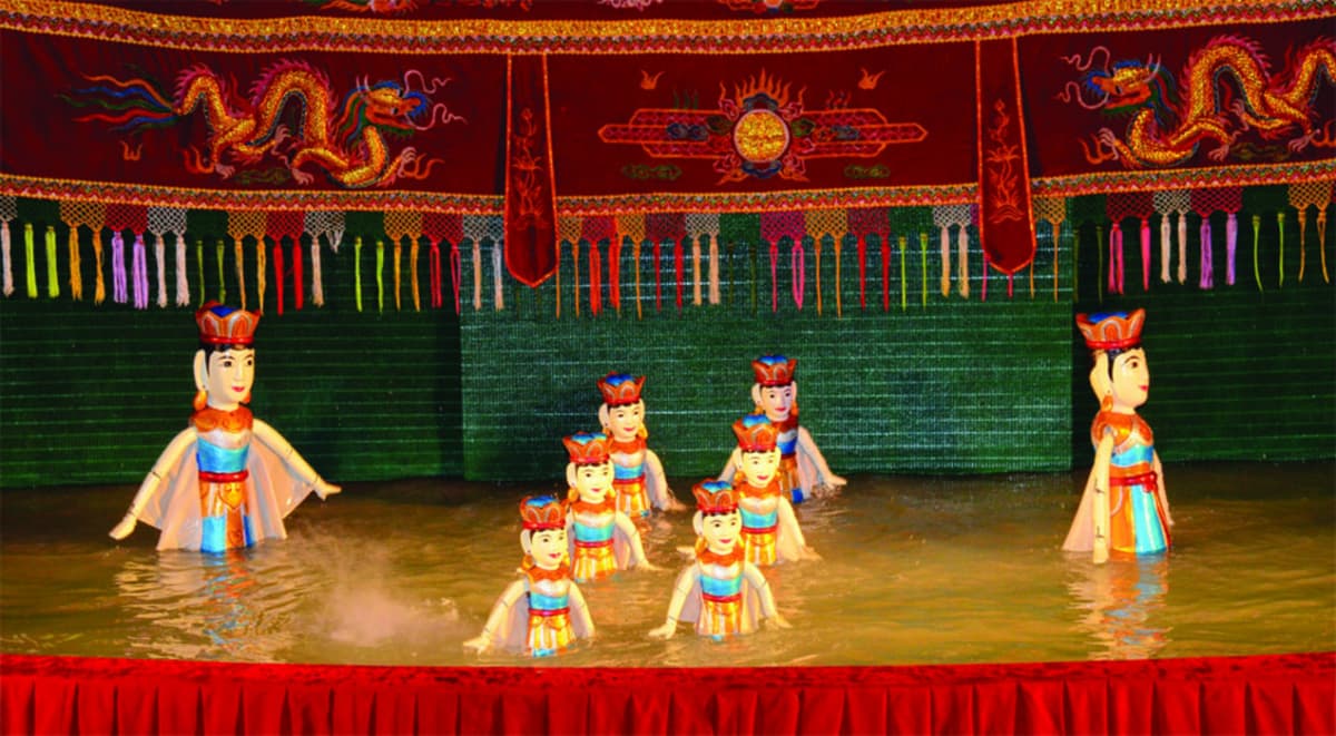 Golden Dragon Water Puppet Show