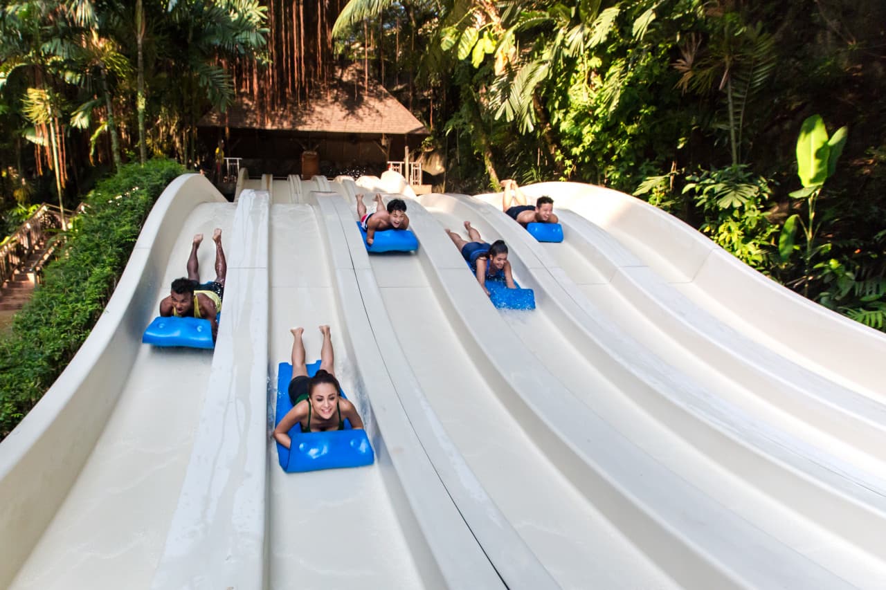 COMBO: Sunway Lagoon Theme Park Ticket + Quack Xpress Pass