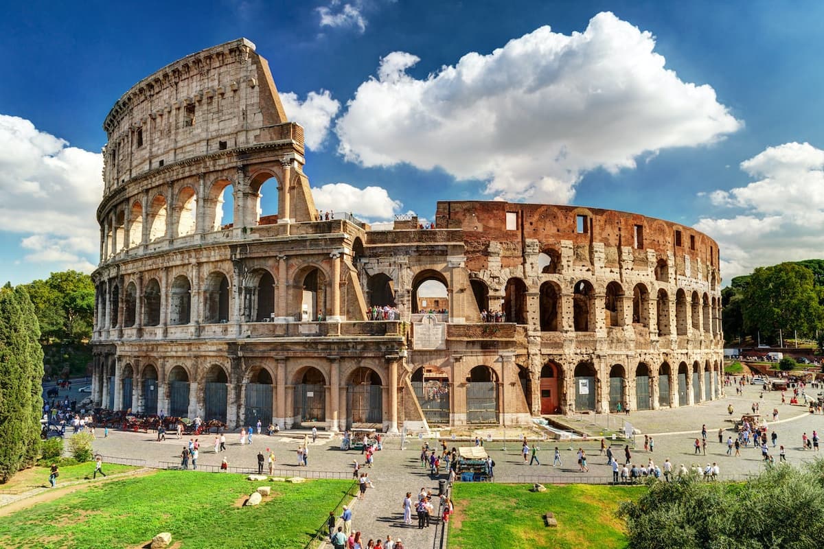 Roman Forum and Palatine Hill with Multimedia Video