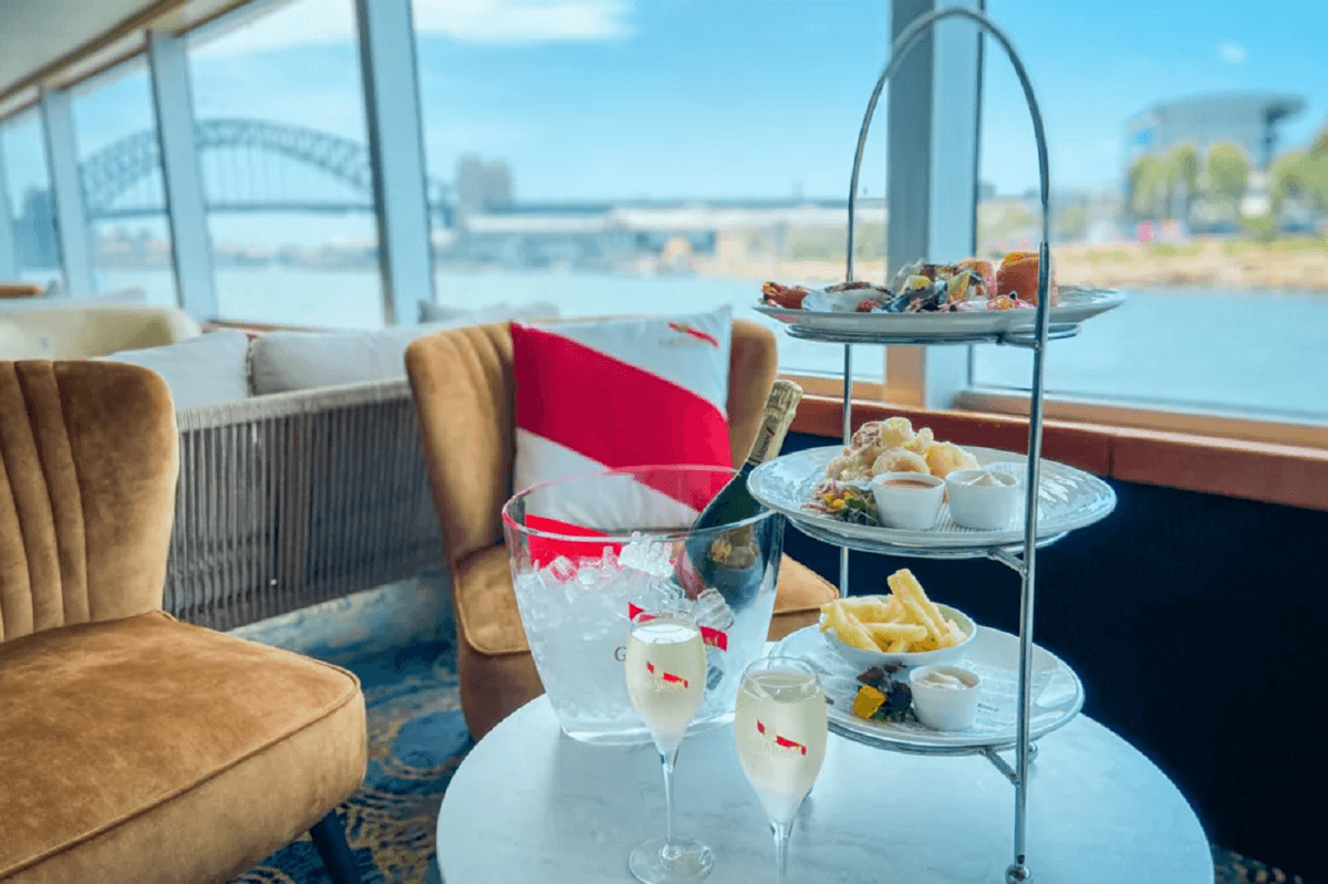 Captain Cook Cruises - Sydney Harbour Dining Experience Sightseeing Cruise