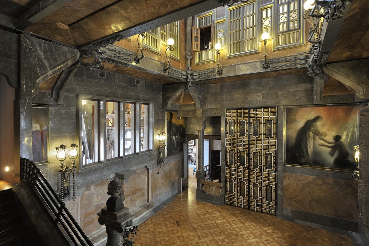 Palau Guell Ticket