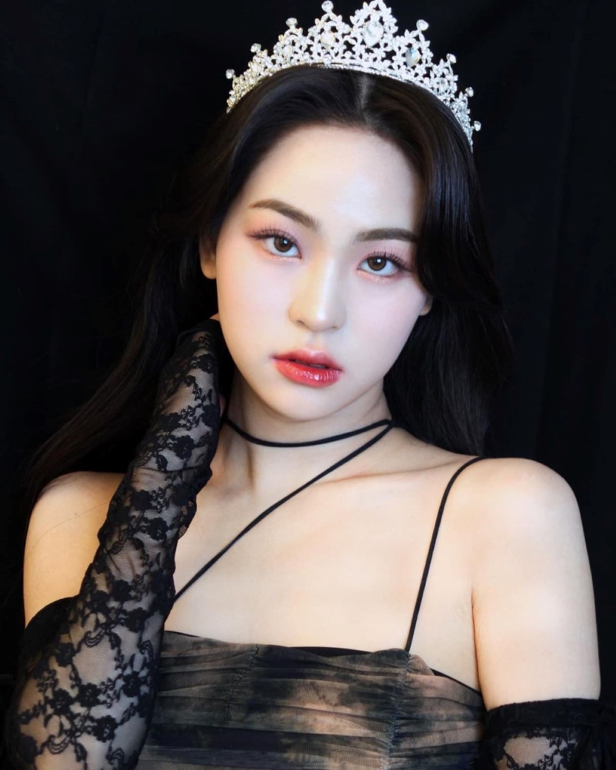 Korean Celebrity Salon Experience: Beauty Make-up and Hair Styling