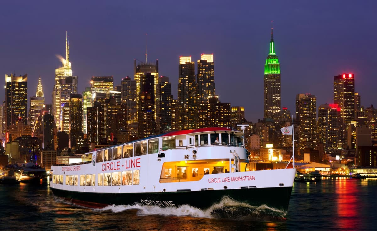 Official Circle Line Cruises, Midtown NYC: Reserved Straight-to-Board Ticket