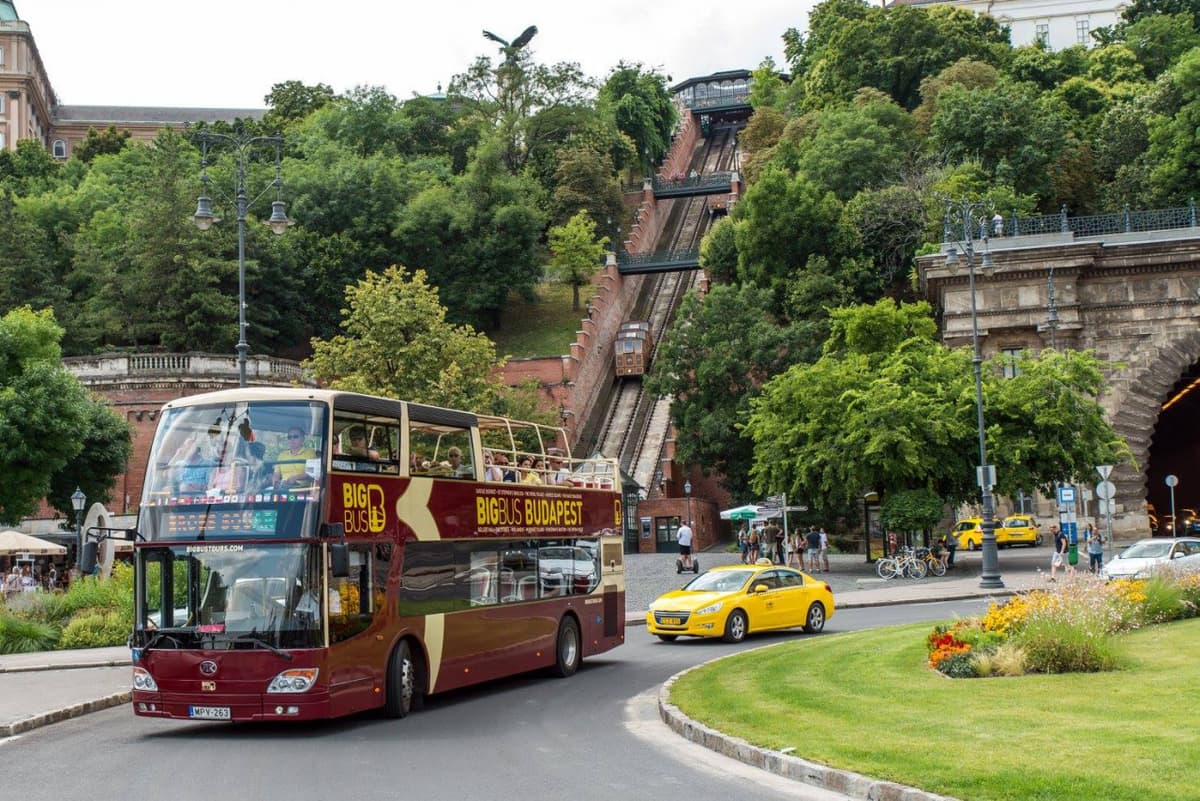 Big Bus Budapest Hop-on Hop-off Bus Tour
